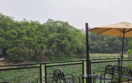 乡村大世界内竹苑农家乐轰趴馆