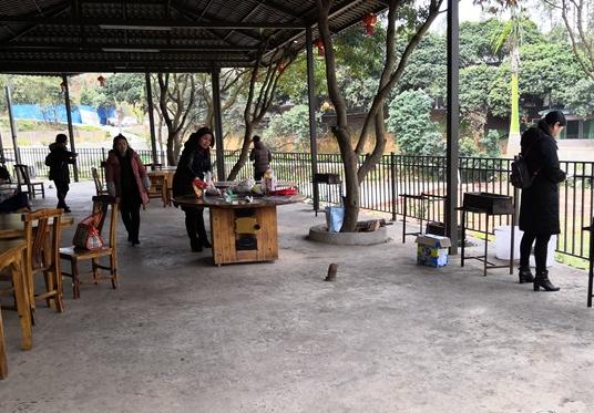 【青秀区 凤岭南路】南宁花婆休闲山庄农家乐烧烤场