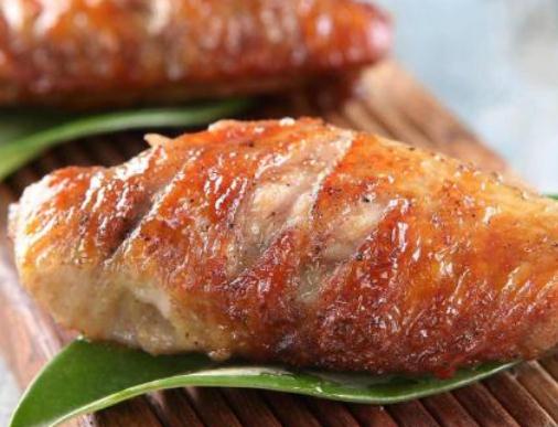 吃烧烤时搭配那些吃健康。