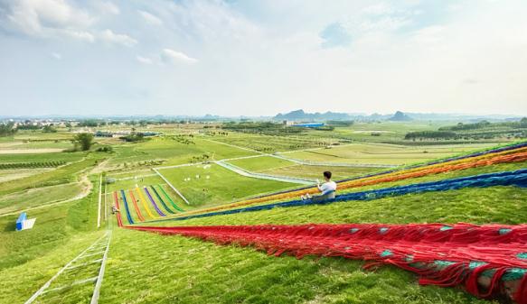 【网红景点 滑草胜地】南宁天骄草原国际滑草场