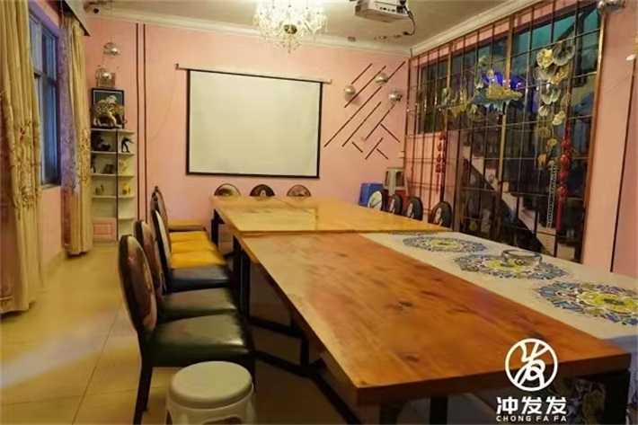 【网红轰趴 多地有店】南宁市慢姑娘轰趴馆场地